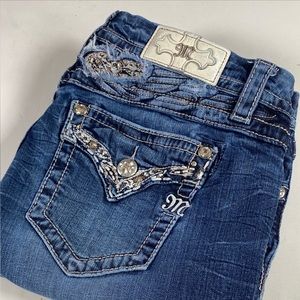 Miss Me Mid Rise Easy Skinny Jeans Size 30 Inseam 31